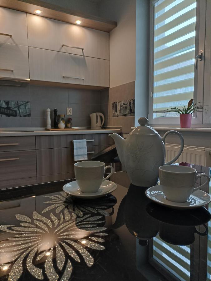 Apartament Szarlotka Apartment Jelenia Gora Luaran gambar